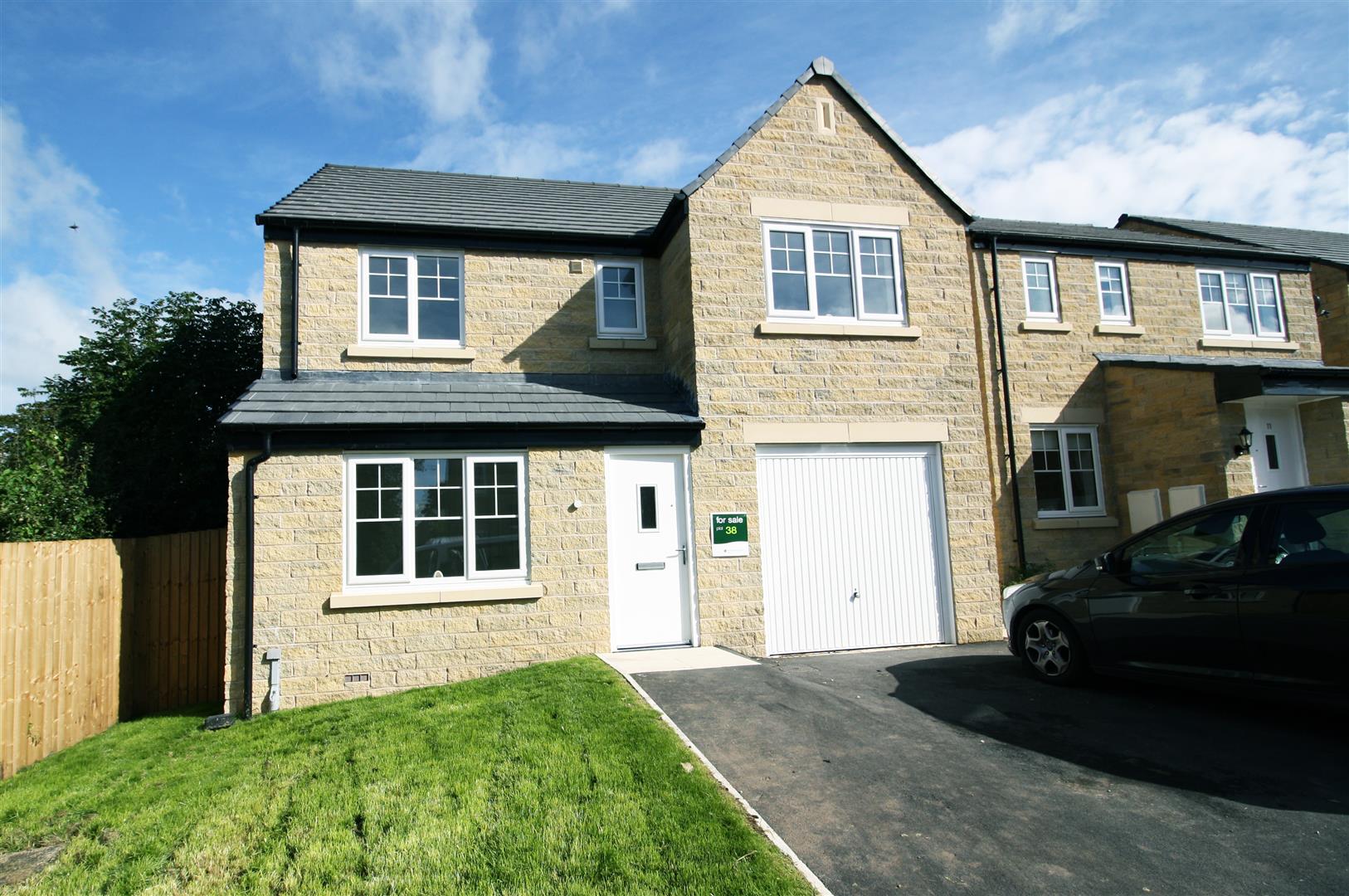 8 Laund Gardens, Lancaster, LA2 0LE